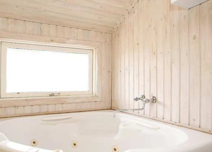Holiday home 8 Person In Pandrup-by Traum